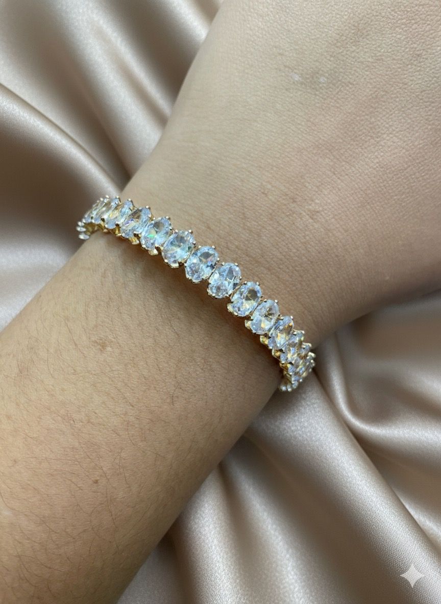 BRACELETE DE RIVIEIRA DOURADA PEDRA OVAL