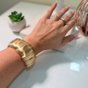 BRACELETE ROBUSTO BANHADO A OURO 18K