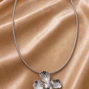 COLAR FLORAL – AÇO PRATA