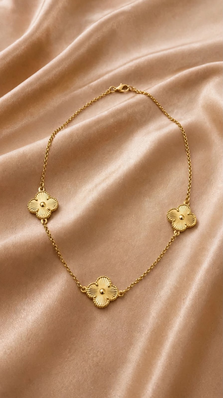 CHOKER DE FLORES DOURADAS
