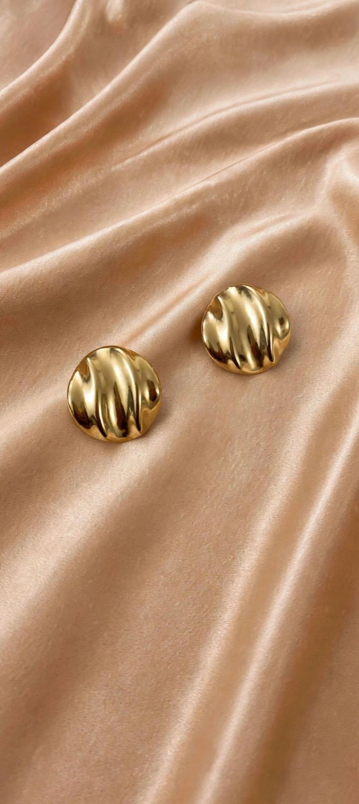 BRINCO ORGANICO ONDAS DOURADO