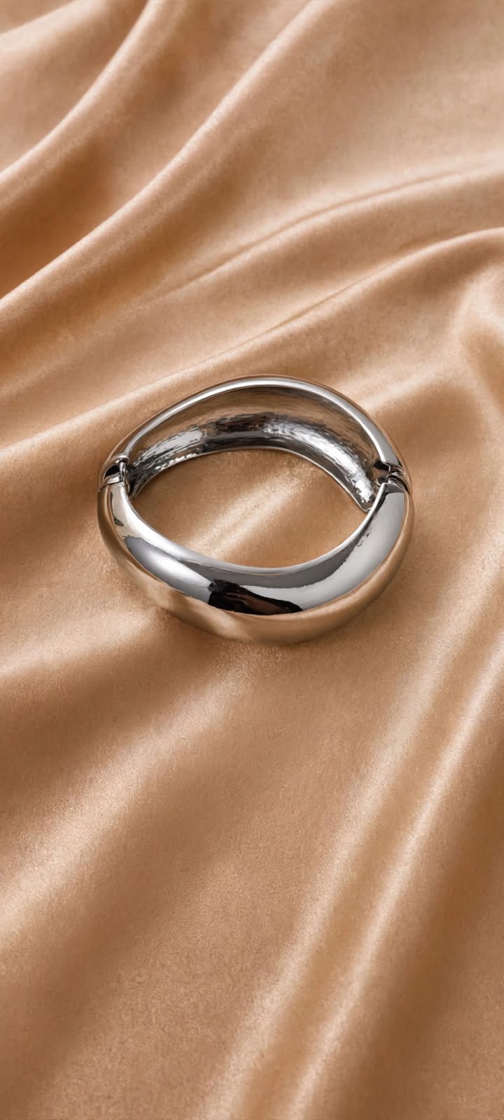 BRACELETE ROBUSTO ONDULADO PRATA