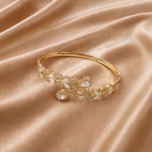 BRACELETE RAMINHOS BRANCO DOURADO